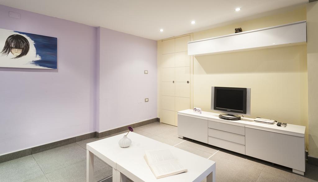 Italianway-Colombo 5 Apartment Milan Exterior photo